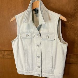Women’s Lauren Denim Co Ralph Lauren Light Wash Denim Button Front Vest Sz 10